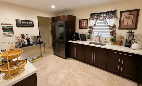 9101 SW 16th Street Miami FL 33165