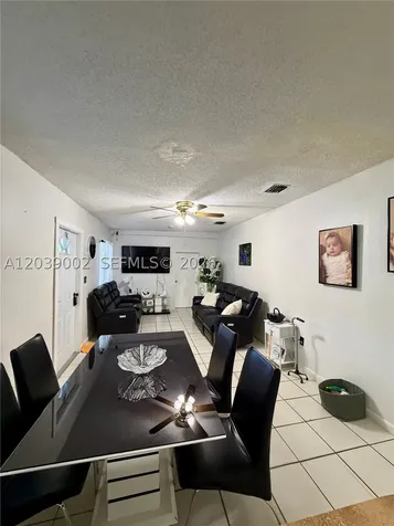 400 NW 44th Avenue Miami FL 33126