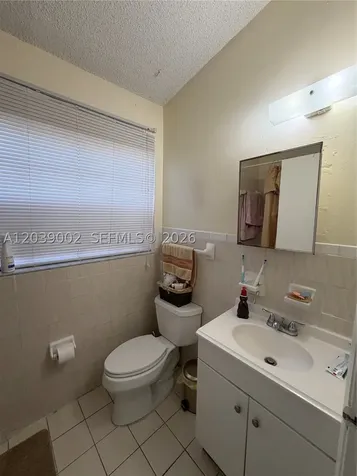 400 NW 44th Avenue Miami FL 33126