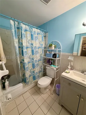 400 NW 44th Avenue Miami FL 33126
