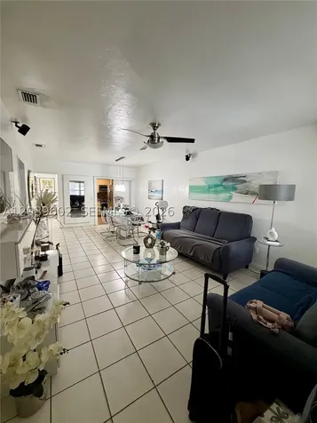 400 NW 44th Avenue Miami FL 33126