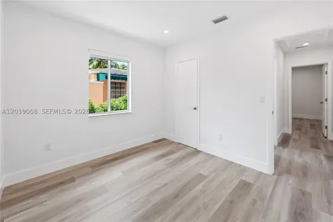 2721 SW 29th Court Miami FL 33133