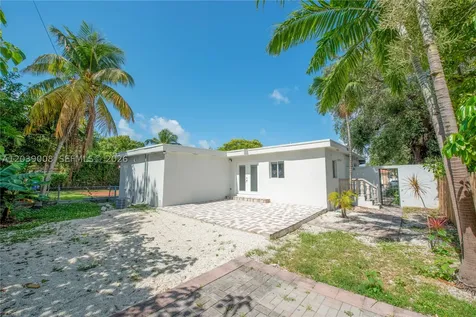 2721 SW 29th Court Miami FL 33133
