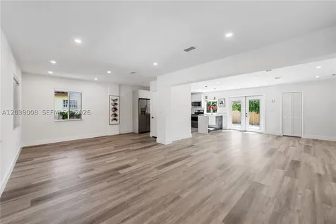 2721 SW 29th Court Miami FL 33133