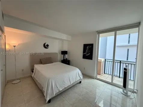 17555 Atlantic Boulevard Sunny Isles Beach FL 33160