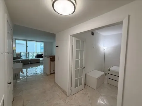 17555 Atlantic Boulevard Sunny Isles Beach FL 33160