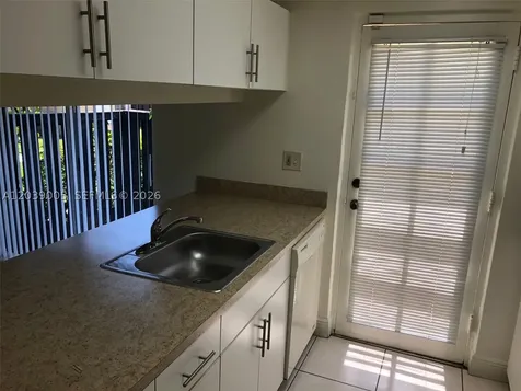 10808 N Kendall Drive Miami FL 33176