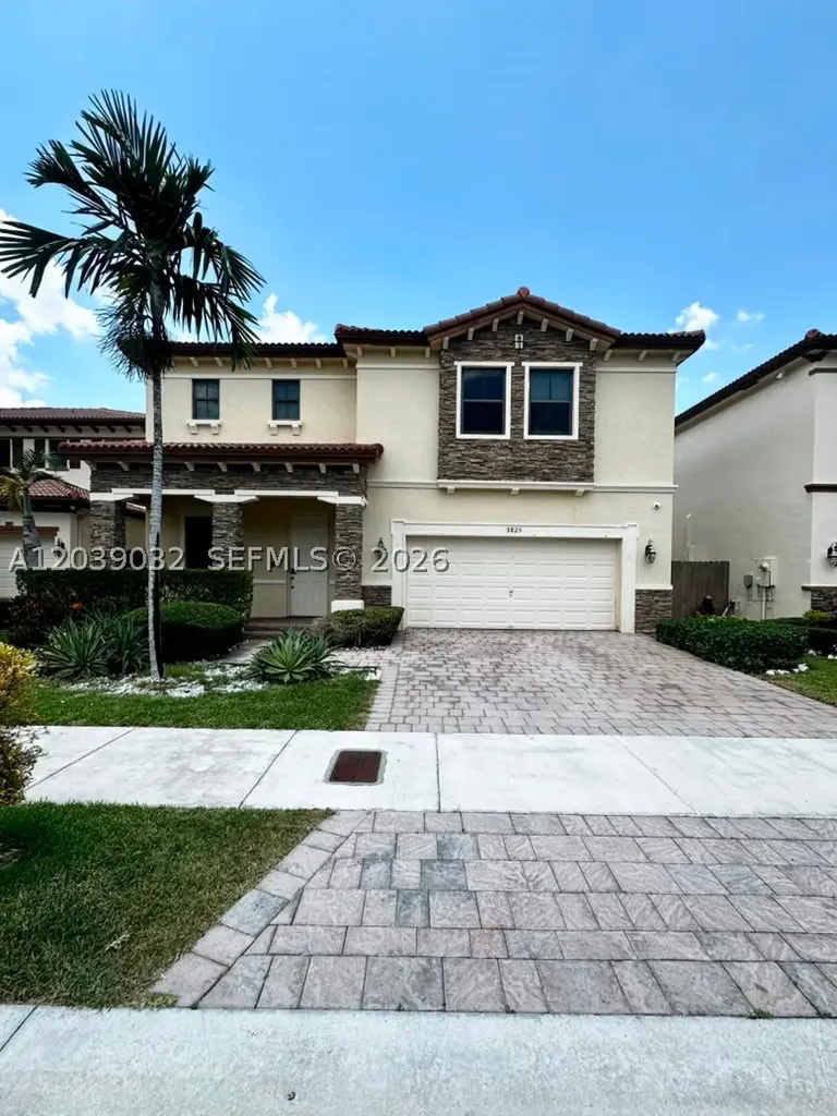 9825 NW 86th Terrace Doral FL 33178
