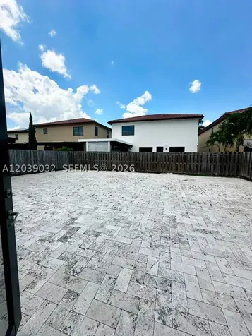 9825 NW 86th Terrace Doral FL 33178