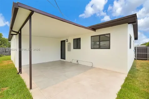 18510 NW 42nd Place Miami Gardens FL 33055
