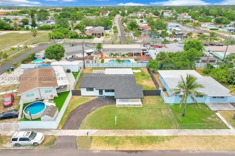 18510 NW 42nd Place Miami Gardens FL 33055