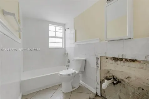 2211 NW 64th Avenue Sunrise FL 33313