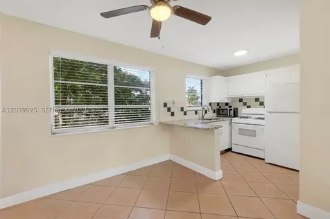 2211 NW 64th Avenue Sunrise FL 33313