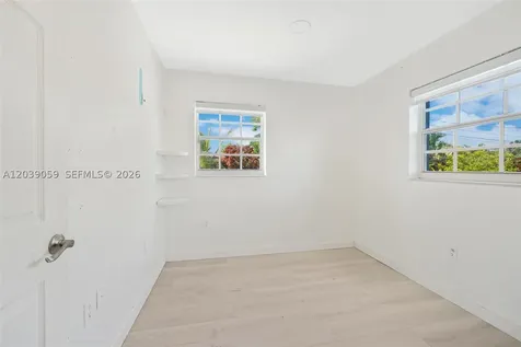 10051 SW 13th Terrace Miami FL 33174