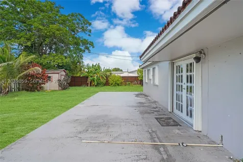 10051 SW 13th Terrace Miami FL 33174