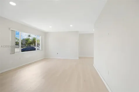 10051 SW 13th Terrace Miami FL 33174