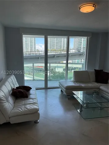 31 SE 5th Street Miami FL 33131