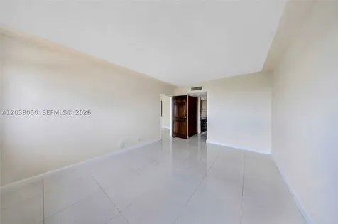 2450 NE 135th Street North Miami FL 33181