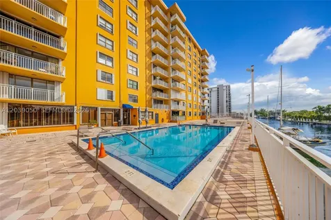2450 NE 135th Street North Miami FL 33181