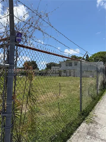 810 NW 79th Street Miami FL 33150