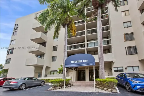 2715 Tigertail Avenue Miami FL 33133