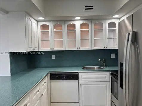 2715 Tigertail Avenue Miami FL 33133