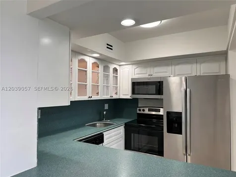 2715 Tigertail Avenue Miami FL 33133