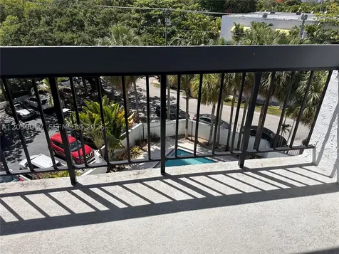 2715 Tigertail Avenue Miami FL 33133