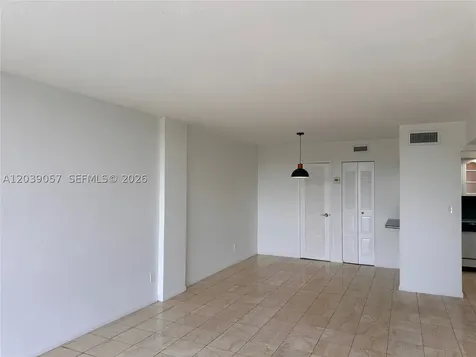 2715 Tigertail Avenue Miami FL 33133