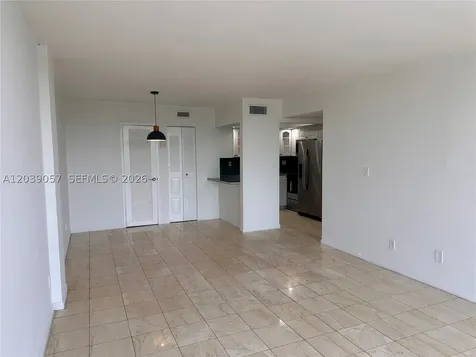 2715 Tigertail Avenue Miami FL 33133