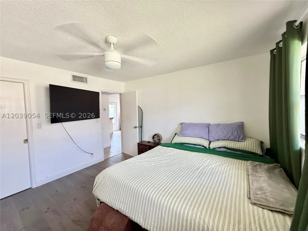 1722 Mayo Street Hollywood FL 33020