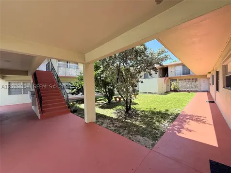 1722 Mayo Street Hollywood FL 33020