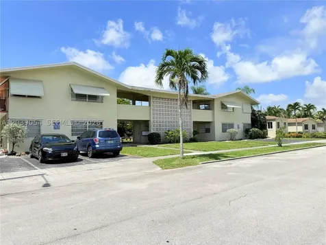 1722 Mayo Street Hollywood FL 33020