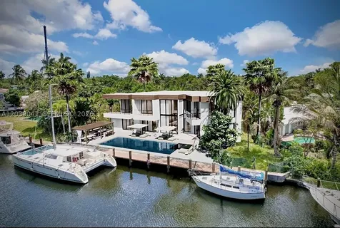 1501 SW 4th Court Fort Lauderdale FL 33312