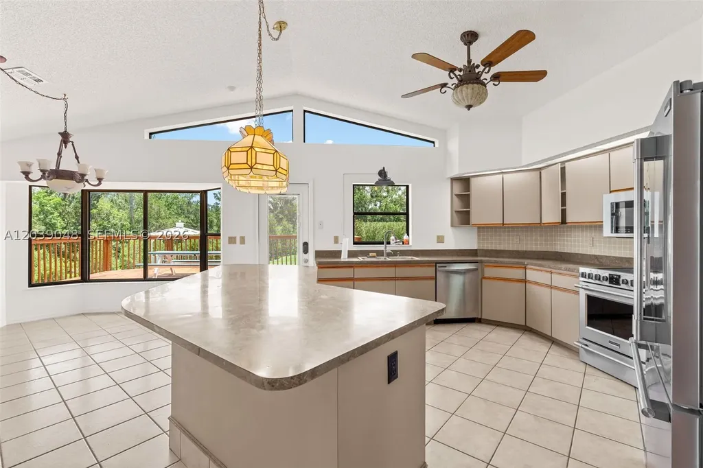 27255 Hickory Hill Other City - In The State Of Florida FL 34602