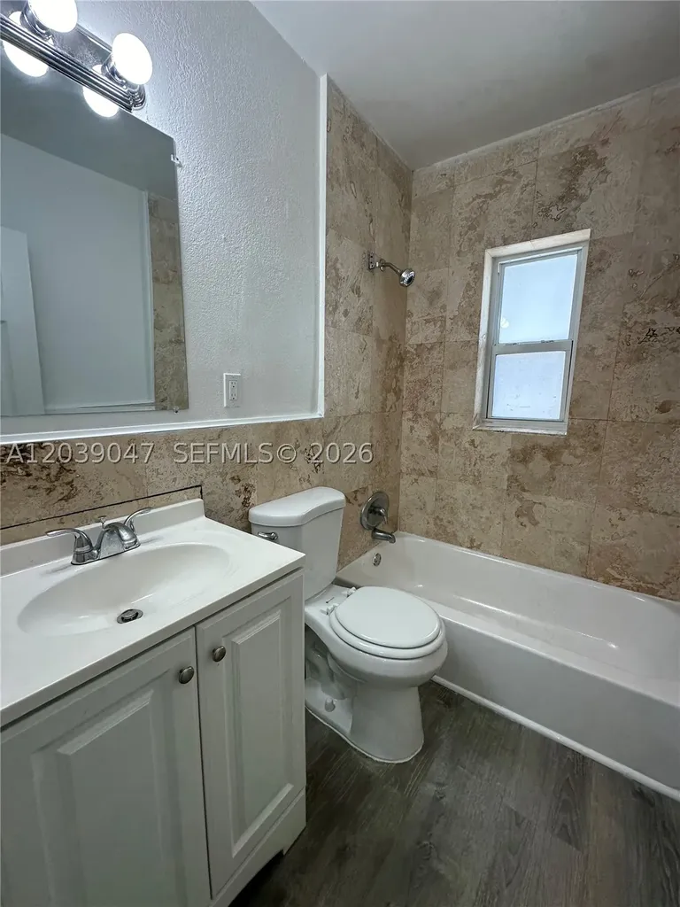 1737 Liberty Street Hollywood FL 33020