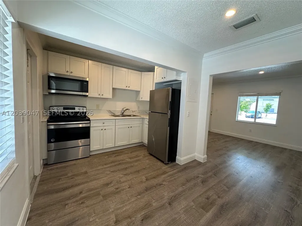1737 Liberty Street Hollywood FL 33020