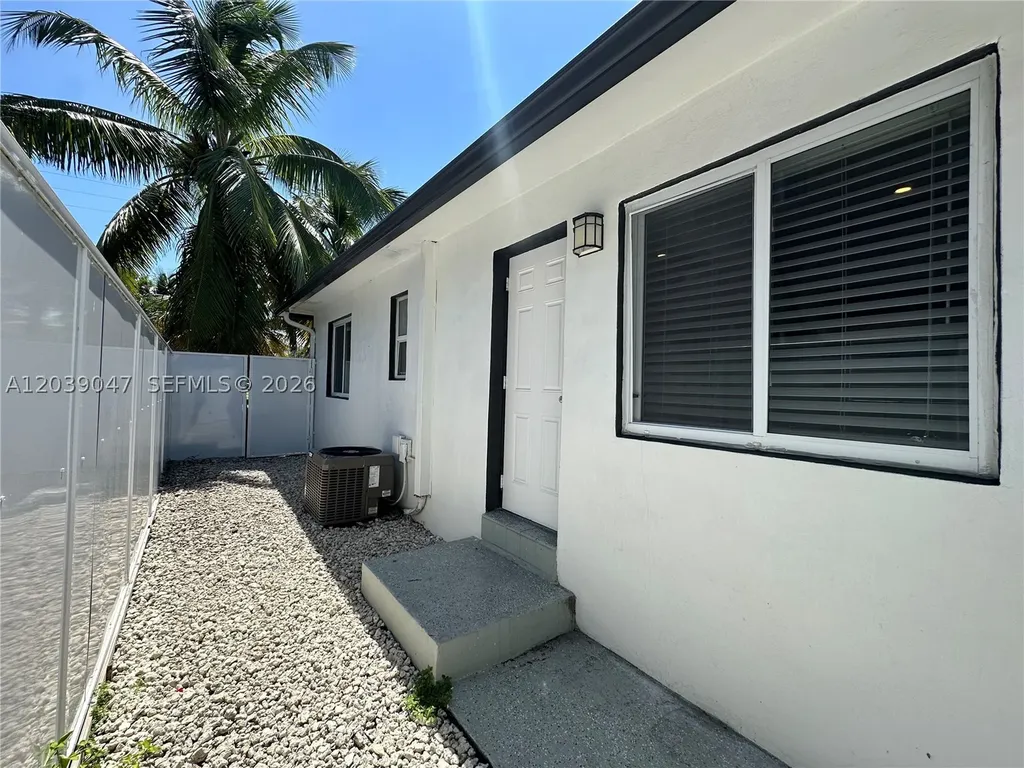 1737 Liberty Street Hollywood FL 33020