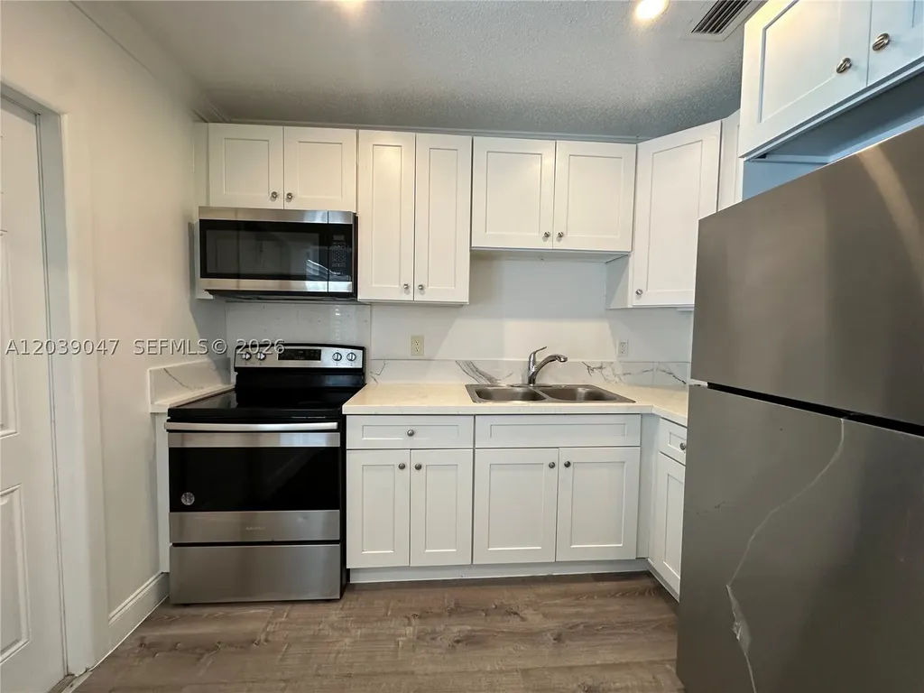 1737 Liberty Street Hollywood FL 33020