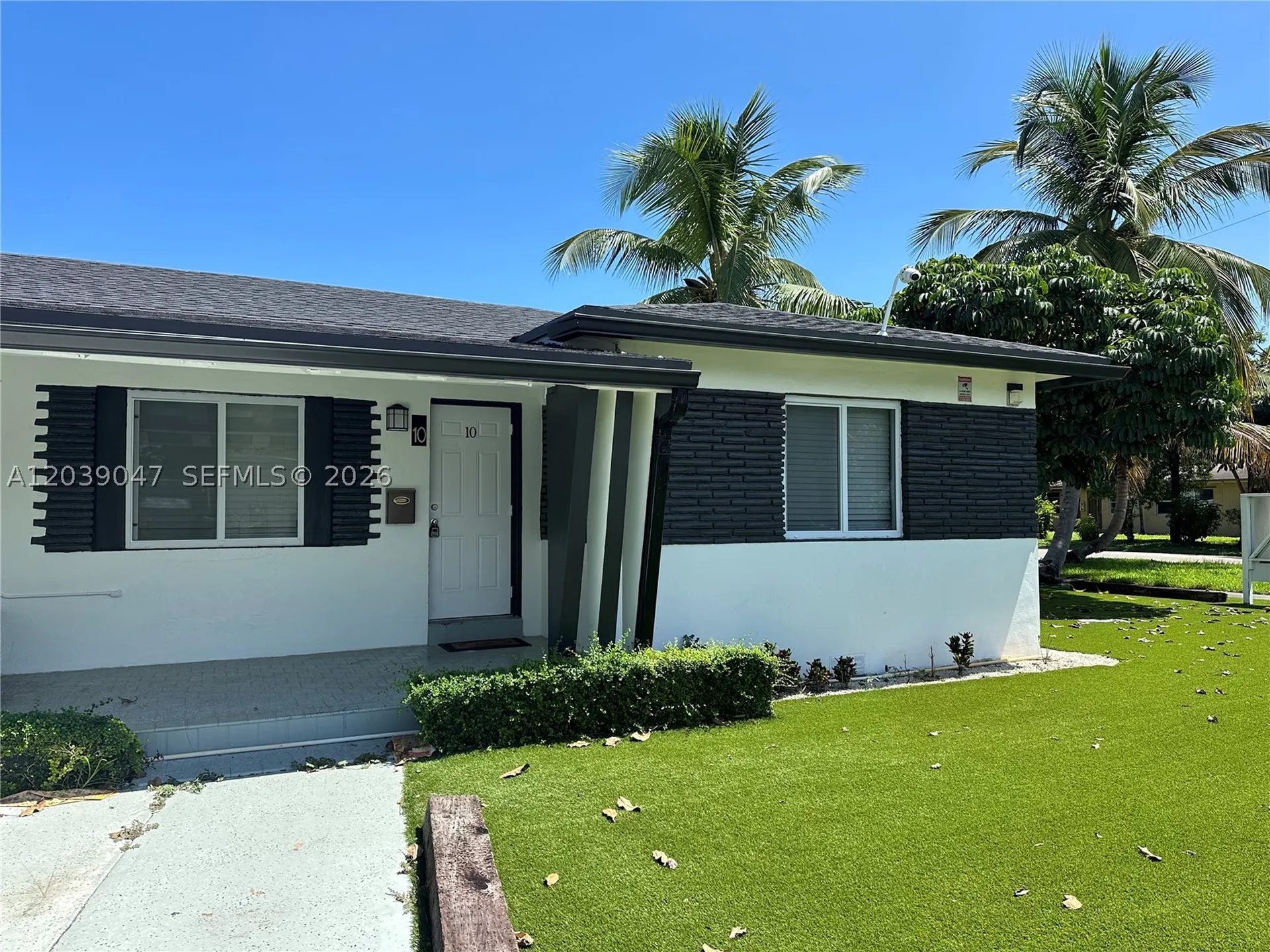 1737 Liberty Street Hollywood FL 33020
