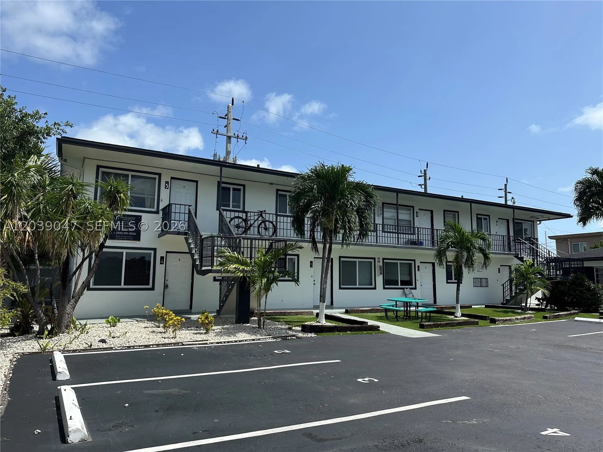 1737 Liberty Street Hollywood FL 33020
