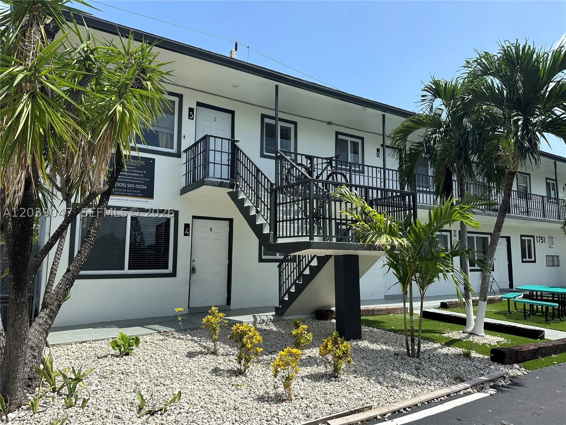 1737 Liberty Street Hollywood FL 33020