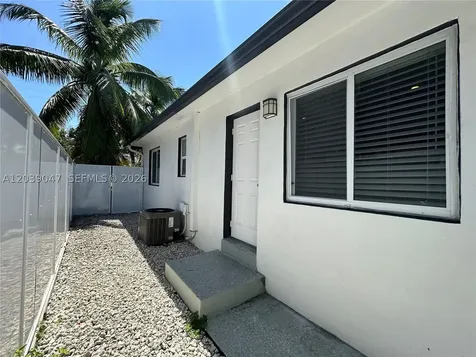 1737 Liberty Street Hollywood FL 33020