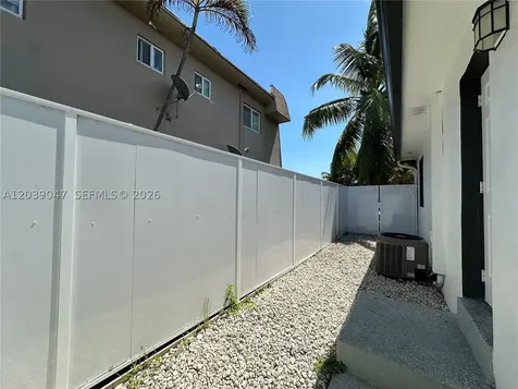 1737 Liberty Street Hollywood FL 33020