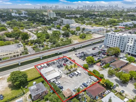 2729 NW 56th Street Miami FL 33142