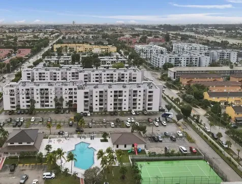 8075 NW 7th Street Miami FL 33126