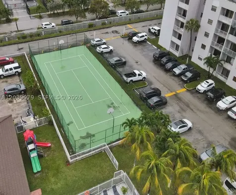 8075 NW 7th Street Miami FL 33126