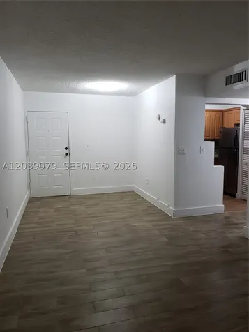 8075 NW 7th Street Miami FL 33126