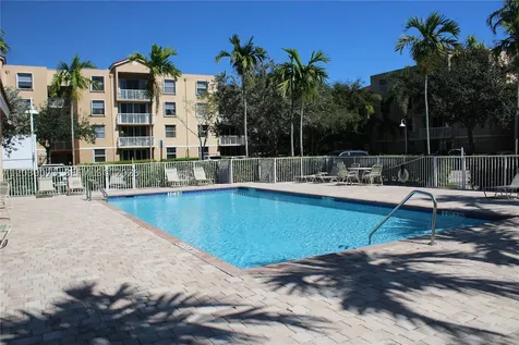 519 E Sheridan Street Dania Beach FL 33004