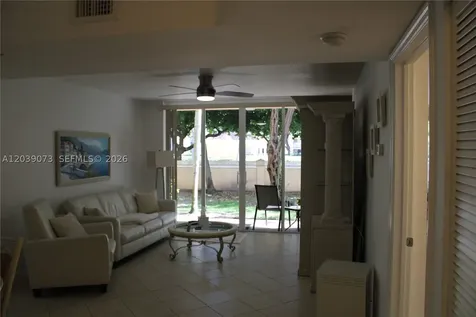 519 E Sheridan Street Dania Beach FL 33004